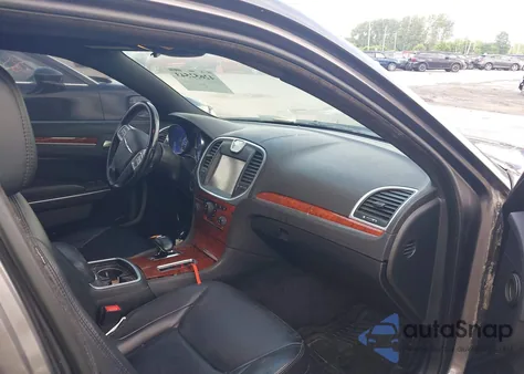 2014 Chrysler 300 from USA, damaged, VIN 2C3CCAAG7EH136381